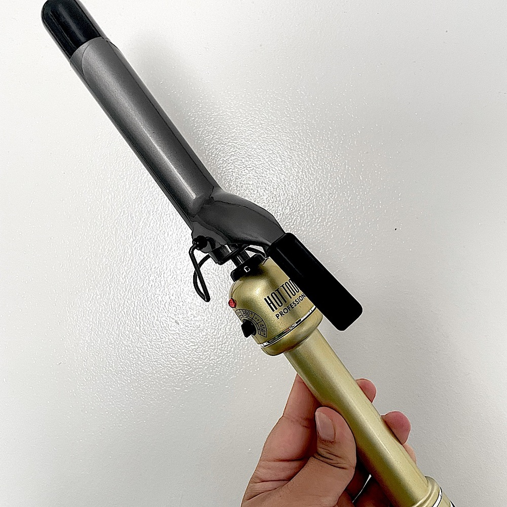 Hot Tools 1’ Barrel Curling Iron